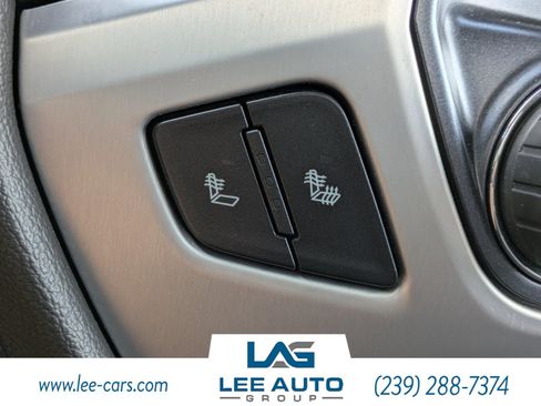 Used 2019 GMC Sierra 1500 SLE w/ SLE Value Package AWD/4WD image 26