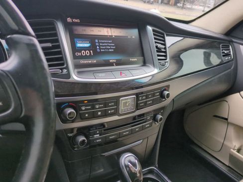 Used 2014 Hyundai Equus Signature image 30