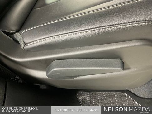 Used 2024 Jeep Grand Cherokee L Limited RWD image 33