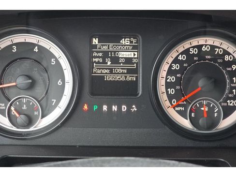 Used 2015 RAM 1500 Classic SLT image 24