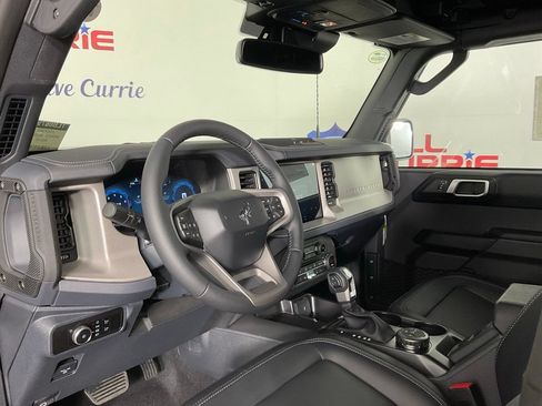 New 2026 Ford Bronco Outer Banks AWD/4WD image 13