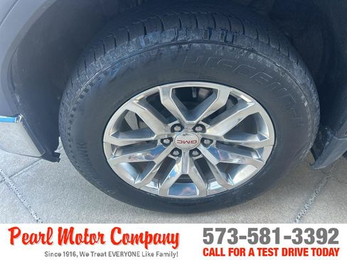 Certified 2019 GMC Sierra 1500 SLT w/ SLT Premium Package AWD/4WD image 9