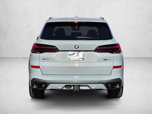 New 2026 BMW X5 xDrive40i w/ M Sport Package AWD/4WD image 8