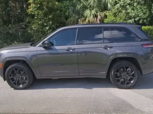 Used 2024 Jeep Grand Cherokee Limited 4xe AWD/4WD image 5