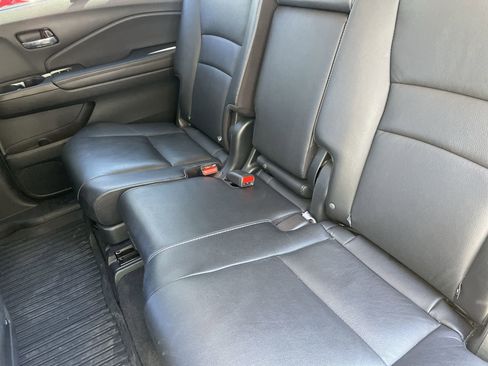 Used 2022 Honda Pilot Special Edition image 16