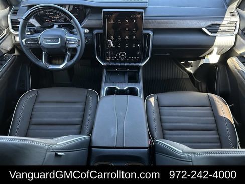New 2026 GMC Acadia Denali Ultimate w/ LPO, Floor Liner Package AWD/4WD image 10