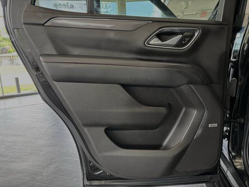 Used 2022 Chevrolet Tahoe RST w/ Luxury Package AWD/4WD image 35