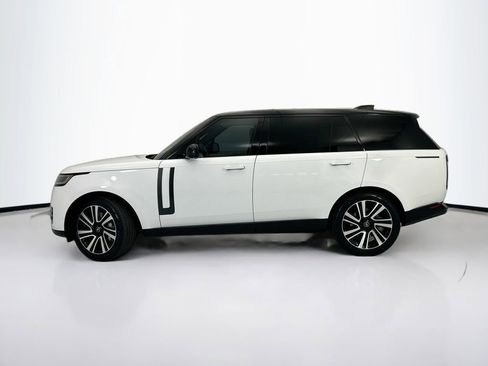 Used 2023 Land Rover Range Rover Long Wheelbase SE image 8