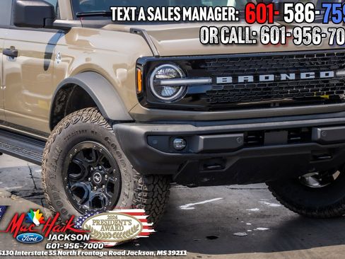 New 2026 Ford Bronco Outer Banks w/ Sasquatch Package image 35