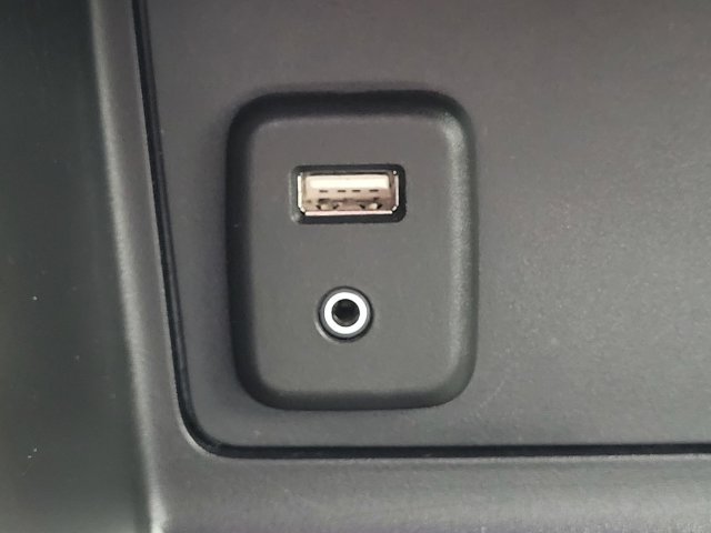 Used 2018 Chevrolet Colorado ZR2 AWD/4WD image 15