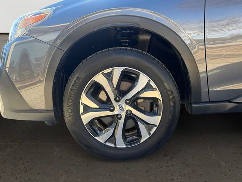 Used 2022 Subaru Outback Limited image 29