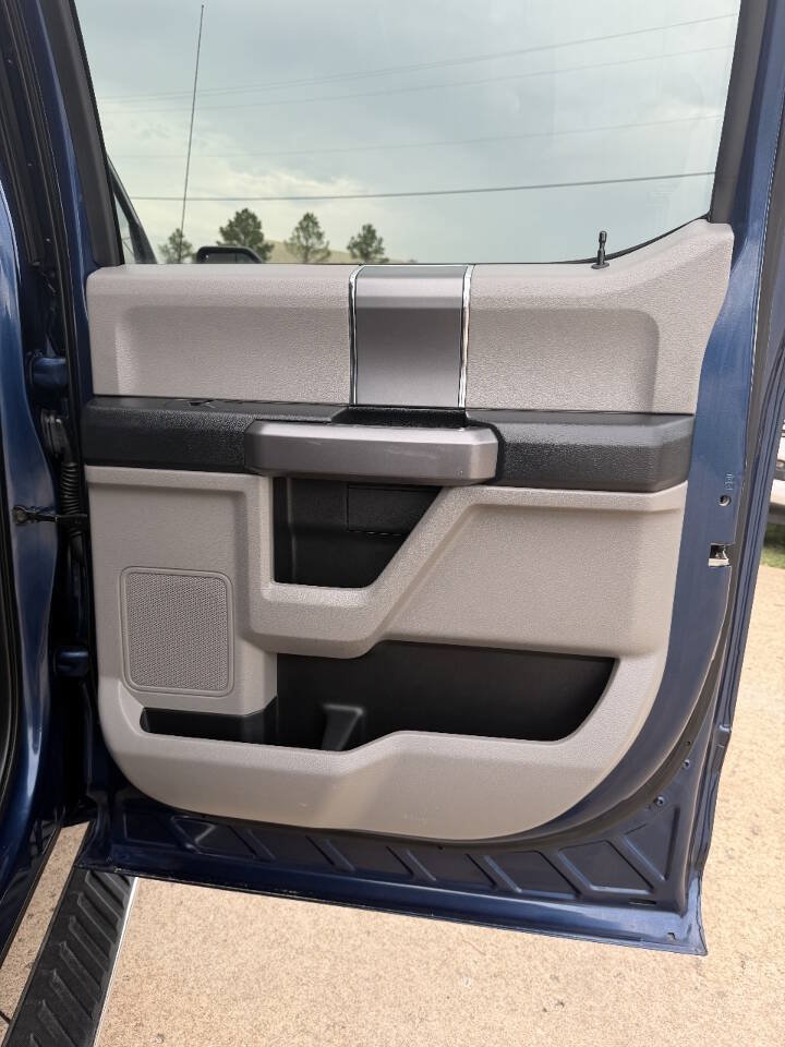 Used 2019 Ford F150 XLT w/ Equipment Group 302A Luxury AWD/4WD image 14