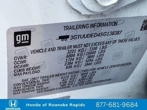 Used 2025 GMC Sierra 1500 SLT image 42