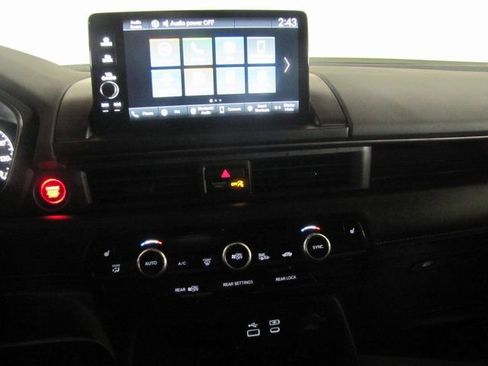 Certified 2023 Honda Pilot TrailSport image 6