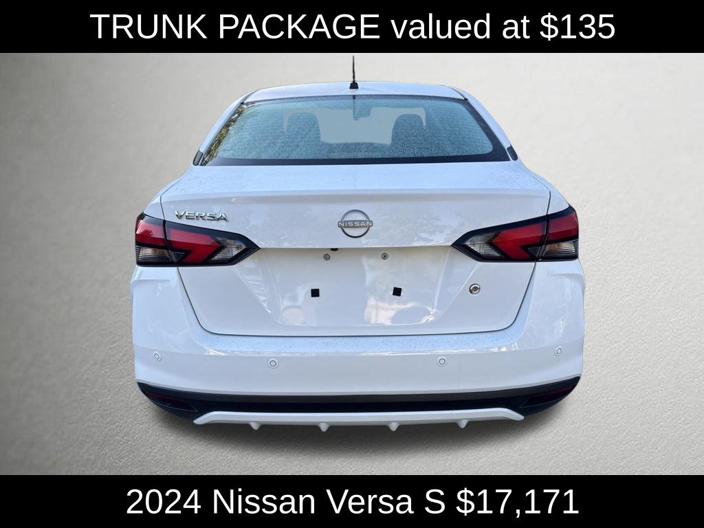 Used 2024 Nissan Versa S w/ Trunk Package FWD image 4