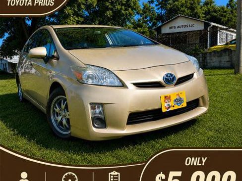 Used 2011 Toyota Prius Three FWD image 1