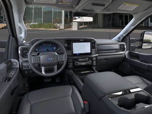 New 2026 Ford F250 4x4 Crew Cab Super Duty image 9
