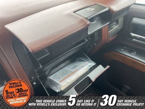 Used 2015 Chevrolet Silverado 2500 High Country w/ Duramax Plus Package image 37