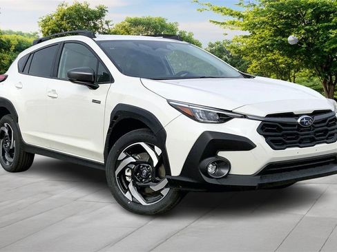 New 2026 Subaru Crosstrek 2.5i Limited w/ Crosstrek Mirror Package image 2