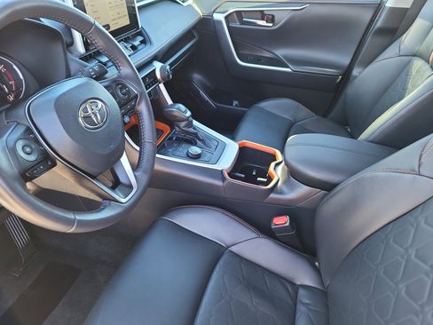 Used 2024 Toyota RAV4 Adventure image 7