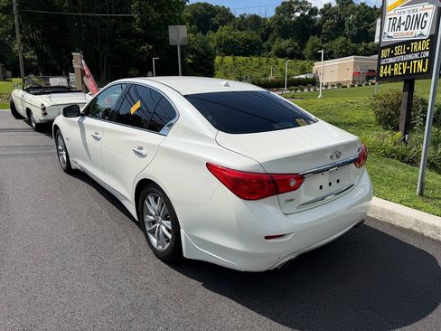 Used 2016 INFINITI Q50 Premium w/ 2.0T Premium Plus Package AWD/4WD image 3