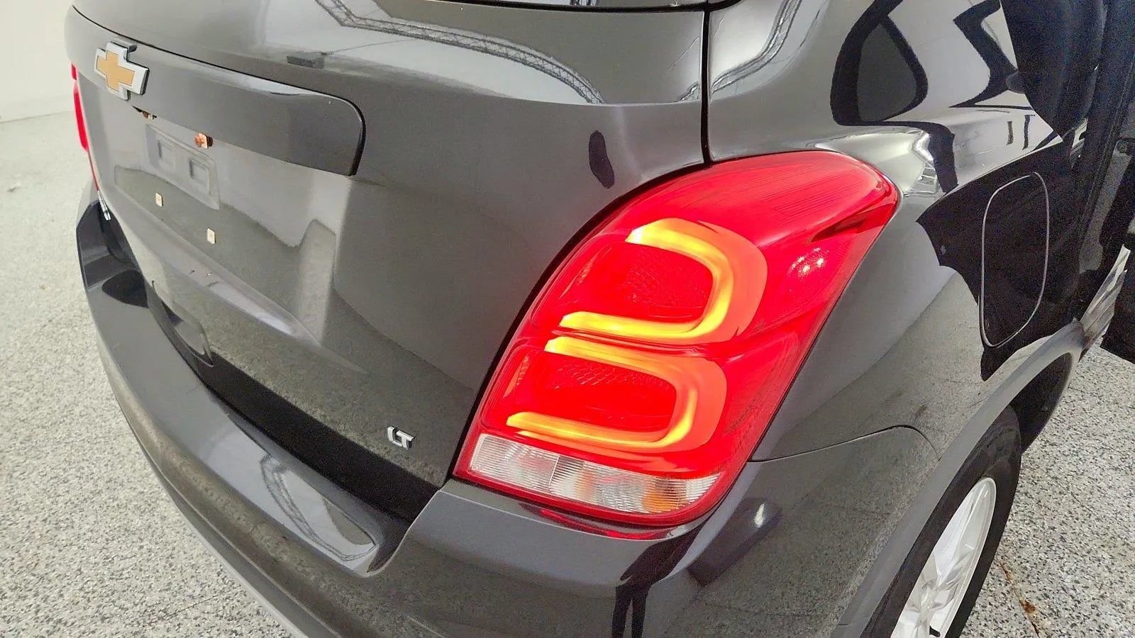 Used 2019 Chevrolet Trax LT w/ Driver Confidence Package FWD image 33