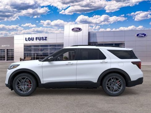 New 2026 Ford Explorer ST-Line w/ ST-Line Street Pack AWD/4WD image 4