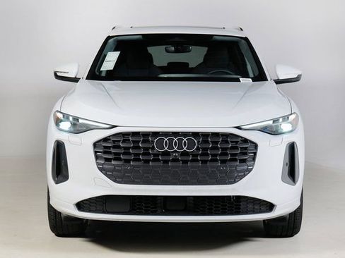 Used 2025 Audi Q5 Premium Plus w/ Premium Plus image 8