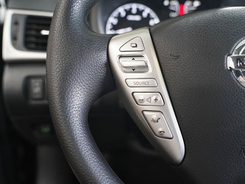 Used 2017 Nissan Sentra S FWD image 14