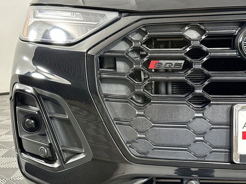 Used 2022 Audi SQ5 Premium Plus AWD/4WD image 16