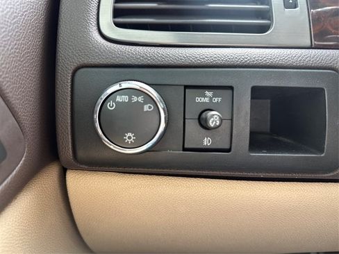 Used 2008 GMC Sierra 1500 Denali AWD/4WD image 27