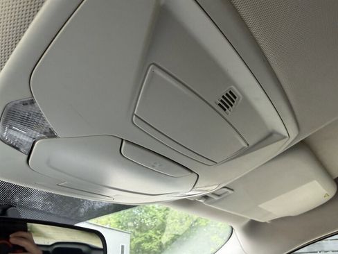 Used 2016 Ford Escape SE w/ SE Leather Comfort Package AWD/4WD image 37