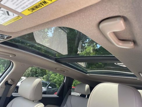 Certified 2023 Hyundai Santa Fe Limited FWD image 18