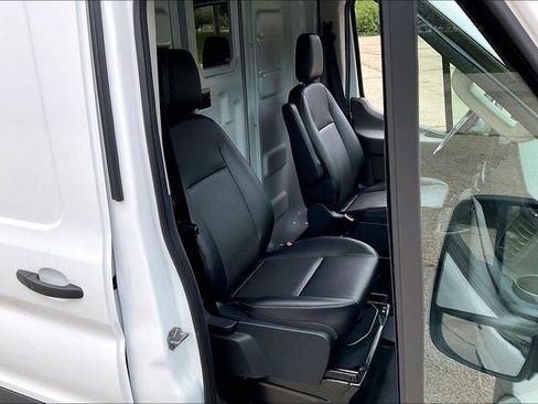 Used 2022 Ford E-Transit 148 High Roof Extended w/ Load Area Protection Package RWD image 7