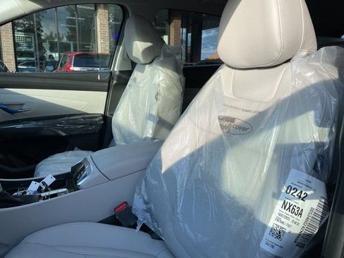 New 2026 Hyundai Tucson SEL image 9