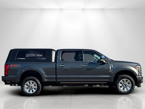 Used 2017 Ford F350 Platinum w/ Platinum Ultimate Package image 2