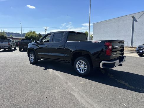 New 2026 Chevrolet Silverado 1500 LT image 3