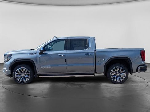 New 2026 GMC Sierra 1500 Denali w/ Denali Reserve Package AWD/4WD image 9