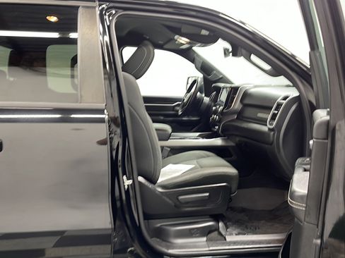 Used 2022 RAM 1500 Big Horn w/ Night Edition AWD/4WD image 21
