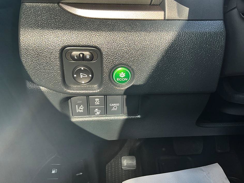 Used 2023 Honda Ridgeline Sport image 17