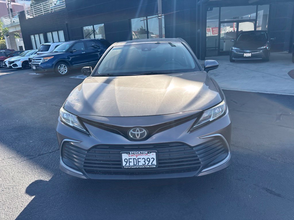 Used 2023 Toyota Camry LE FWD image 8
