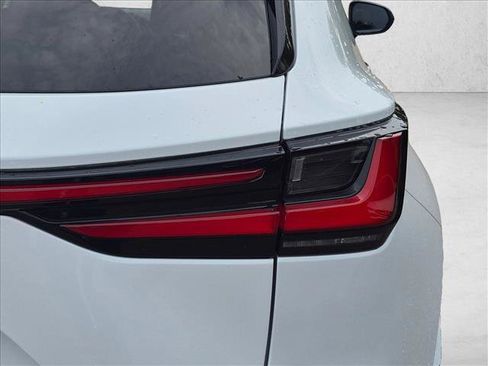 Used 2022 Lexus NX 350 F Sport w/ Accessory Package 2 AWD/4WD image 10