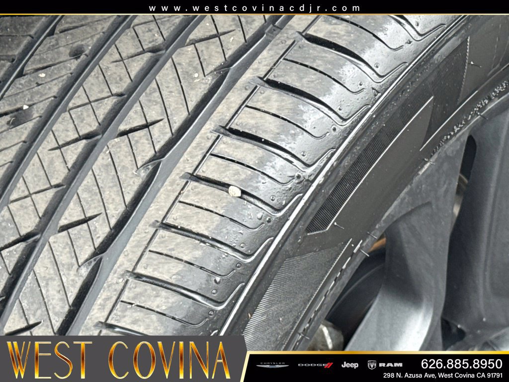 Used 2024 Toyota RAV4 Adventure AWD/4WD image 18