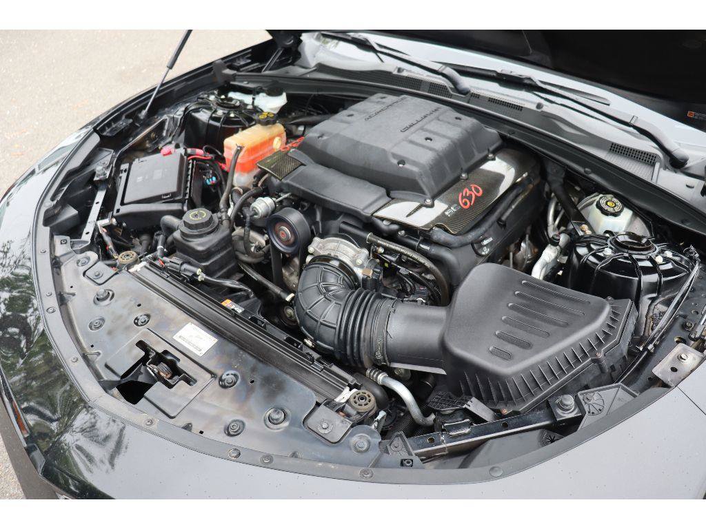 Used 2016 Chevrolet Camaro SS RWD image 34