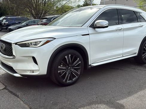 Used 2023 INFINITI QX50 Sensory w/ Accent Package image 8