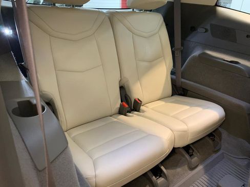 Used 2021 Cadillac XT6 Premium Luxury image 57