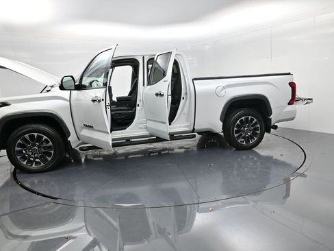 Used 2022 Toyota Tundra Limited image 72