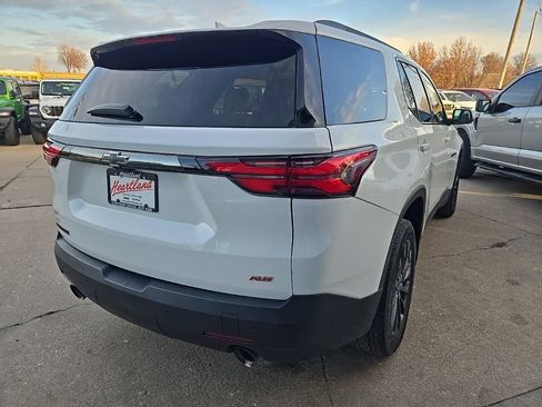 Used 2022 Chevrolet Traverse RS image 10
