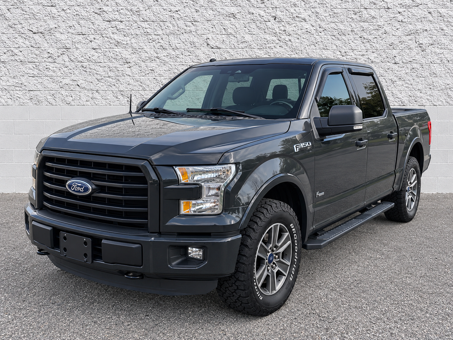 Used 2016 Ford F150 XLT w/ Equipment Group 302A Luxury AWD/4WD image 1
