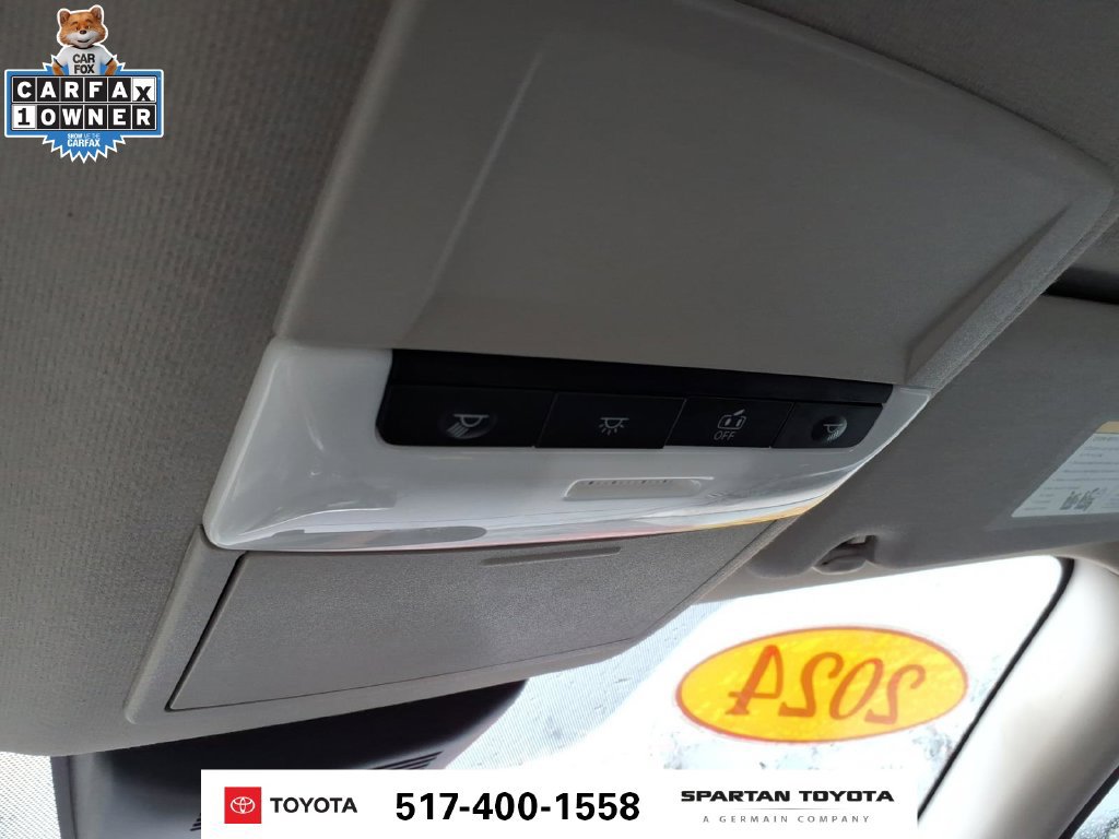 Used 2024 Nissan Sentra SV FWD image 20